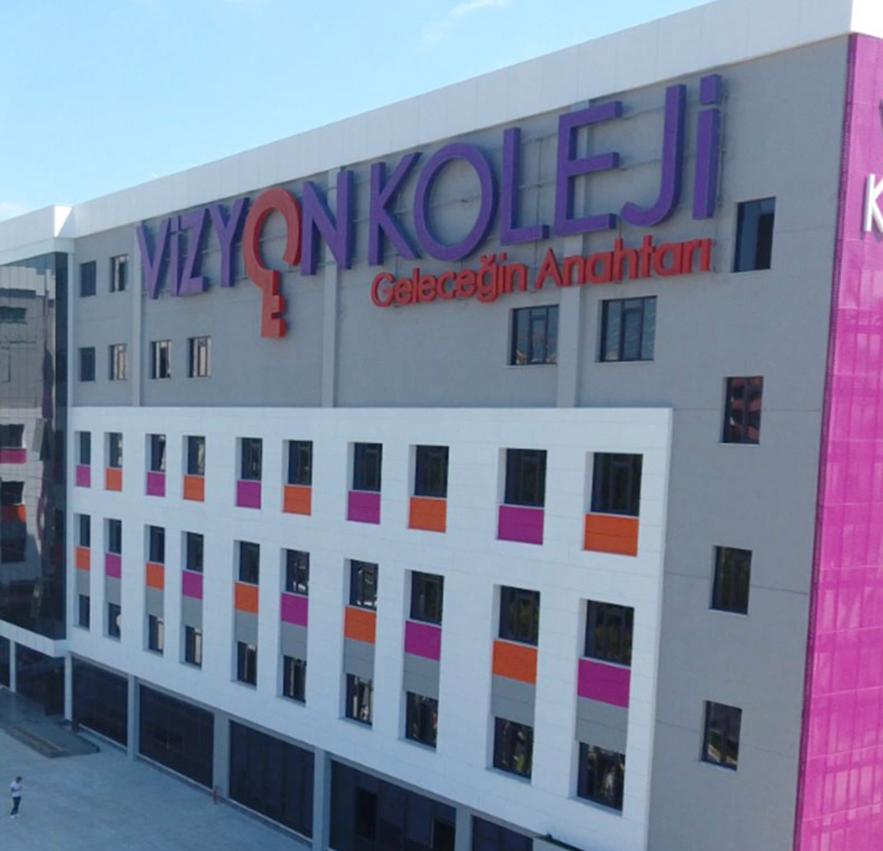 bayburtlu inşaaat vizyon koleji gündüz